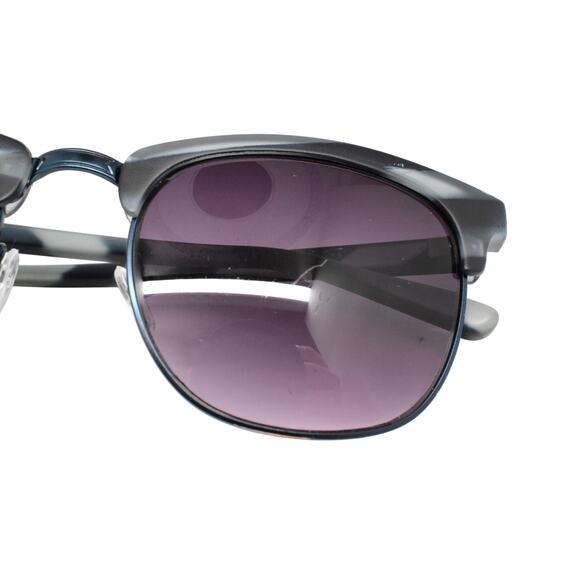 Guess GF0170 91B 52-21-140mm Sunglasses -LENSES FAIR / FRAMES GOOD - Picture 10 of 15